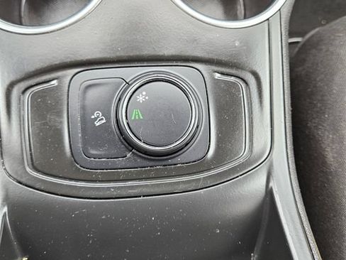Used 2018 GMC Terrain SLE FWD image 22