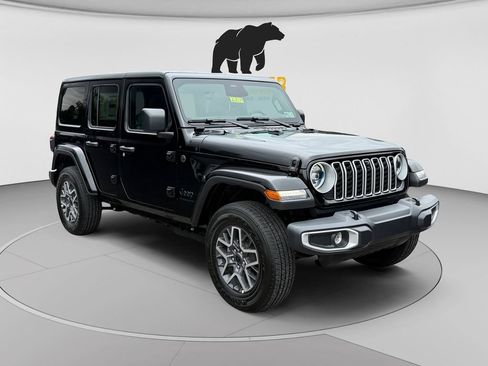 New 2026 Jeep Wrangler Unlimited Sahara AWD/4WD image 1