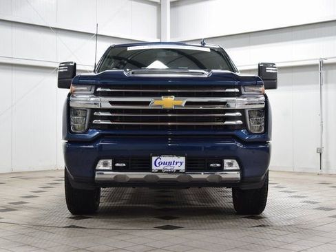 Used 2022 Chevrolet Silverado 3500 High Country image 2