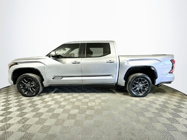 Used 2023 Toyota Tundra Platinum AWD/4WD image 6