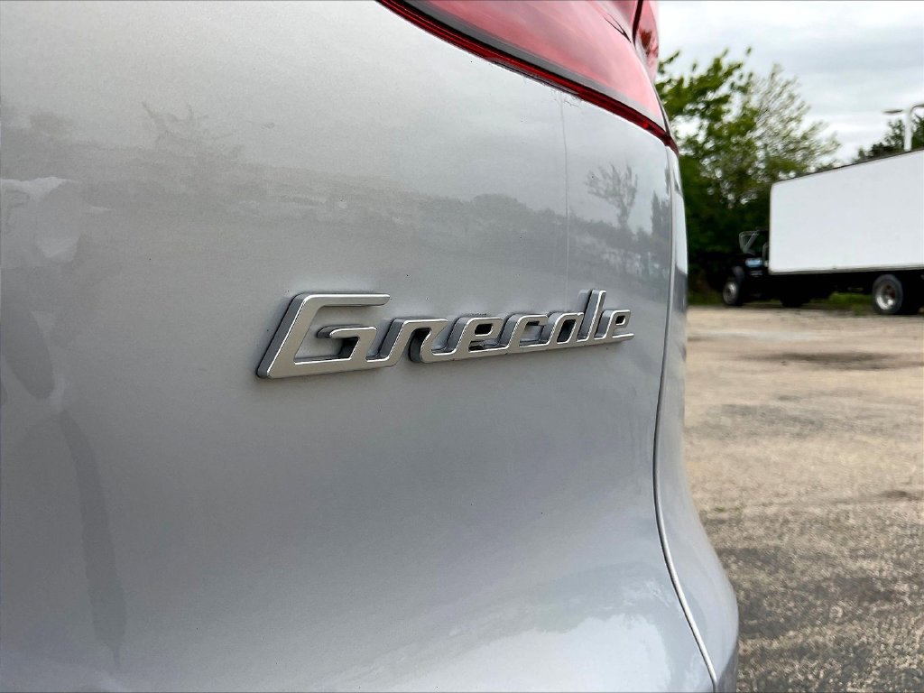 Used 2023 Maserati Grecale Modena AWD/4WD image 24