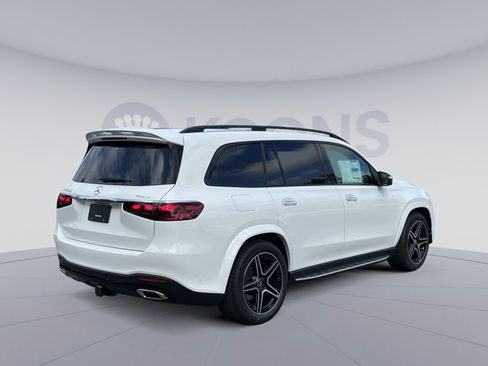 New 2026 Mercedes-Benz GLS 450 4MATIC image 11