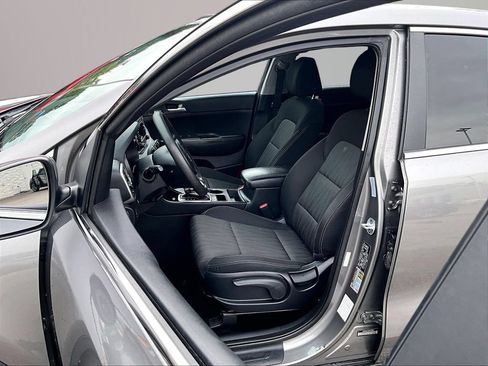Used 2019 Kia Sportage LX AWD/4WD image 26