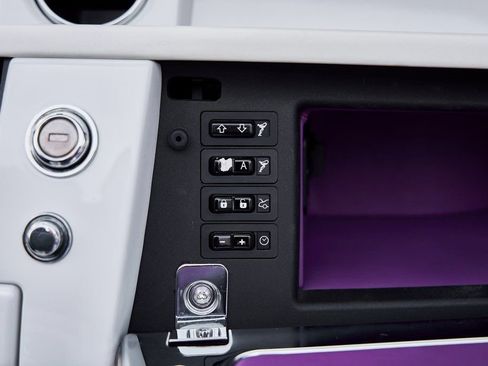 Used 2008 Rolls-Royce Phantom Drophead Coupe RWD image 96