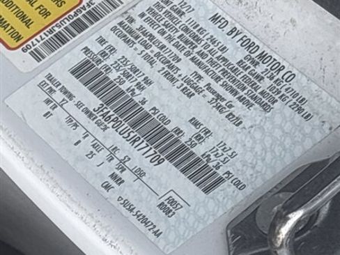 Used 2018 Ford Fusion SE w/ Equipment Group 602A image 30