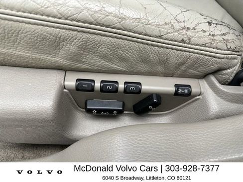 Used 2004 Volvo S80 2.5T AWD/4WD image 12