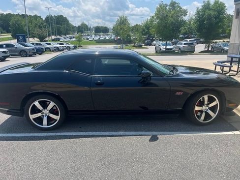 Used 2012 Dodge Challenger SRT8 w/ Premium Sound Group RWD image 6