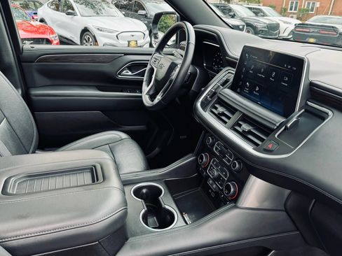 Used 2022 Chevrolet Suburban Z71 w/ Z71 Off-Road Package image 32