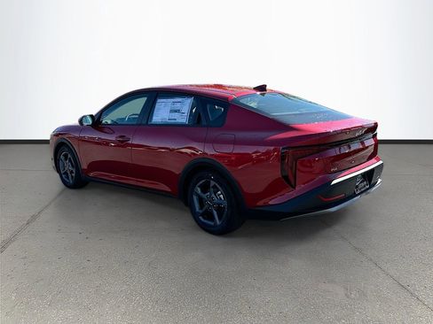 New 2026 Kia K4 LXS image 5