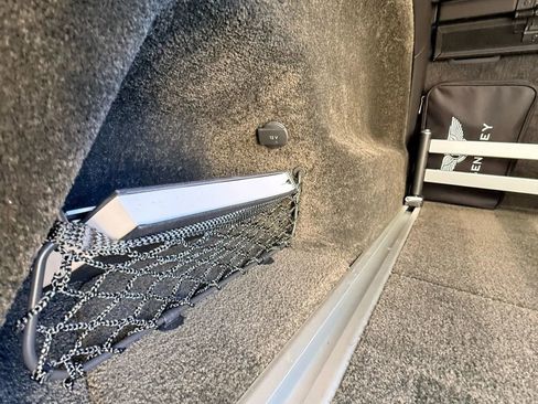 Used 2022 Bentley Bentayga Speed image 30