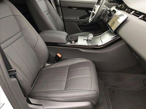 New 2026 Land Rover Range Rover Evoque S image 18