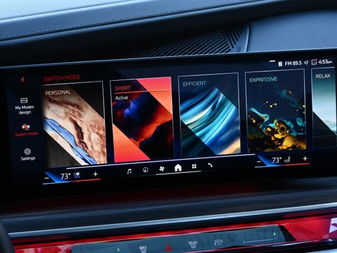 Certified 2024 BMW 760i xDrive w/ Executive Package image 33