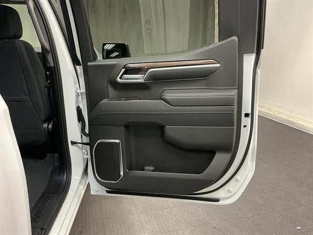 New 2026 Chevrolet Silverado 1500 LT w/ LPO, Liner Protection Package AWD/4WD image 30