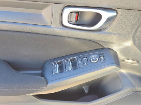 Certified 2022 Honda Civic LX image 15