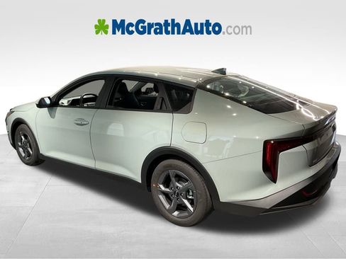 New 2025 Kia K4 FWD image 5