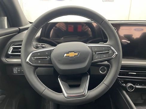 New 2026 Chevrolet Traverse LT image 11