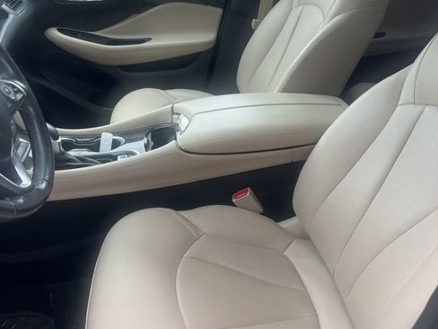 Used 2019 Buick Envision Essence FWD image 7