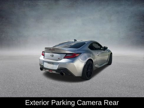 Used 2022 Toyota GR86 Premium w/ ALL Weather Mat Package (TMS) RWD image 6