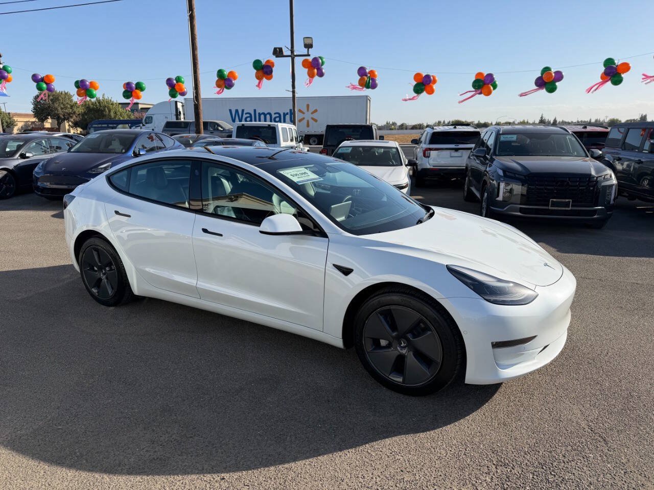 Used 2022 Tesla Model 3 Long Range AWD/4WD image 4