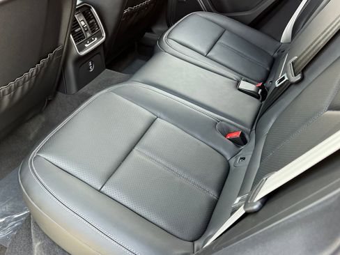 New 2026 Porsche Macan S image 19