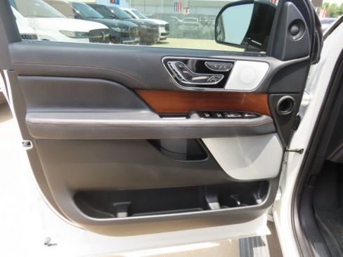 Used 2023 Lincoln Navigator Black Label AWD/4WD image 24
