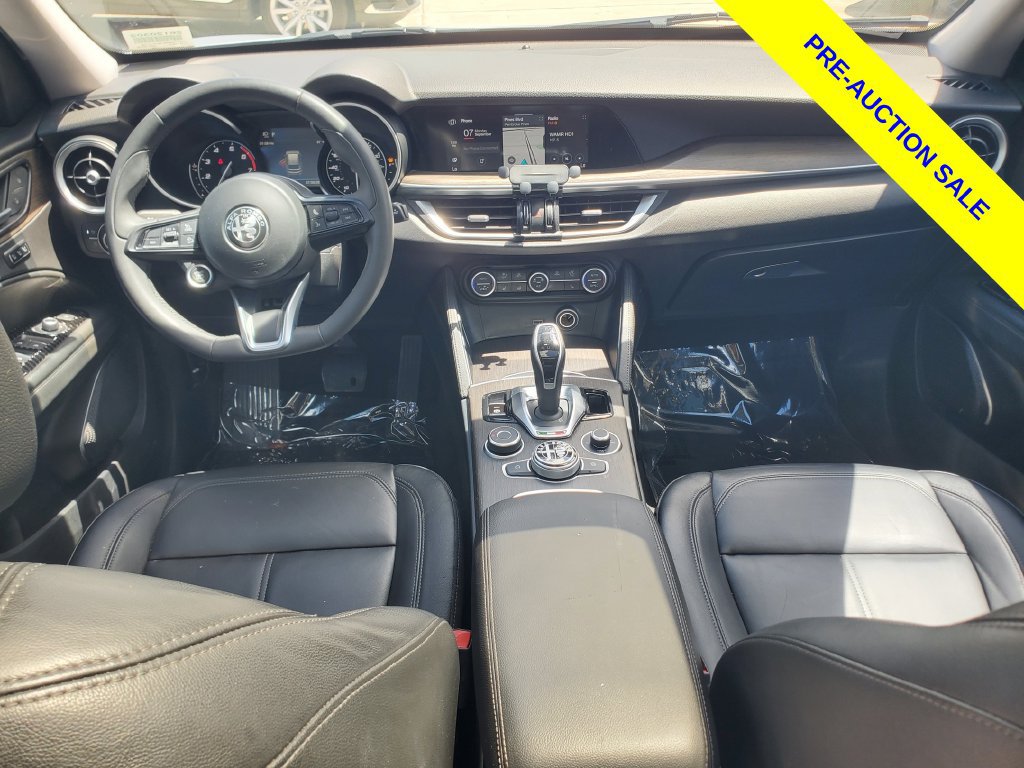 Used 2021 Alfa Romeo Stelvio Ti w/ Nero Edizione AWD/4WD image 10