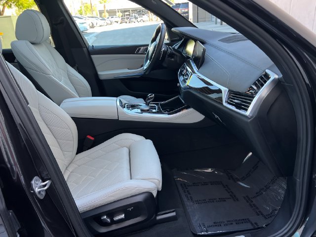Used 2023 BMW X5 xDrive45e AWD/4WD image 38