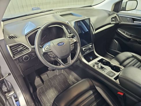 Used 2024 Ford Edge SEL w/ Convenience Package AWD/4WD image 16