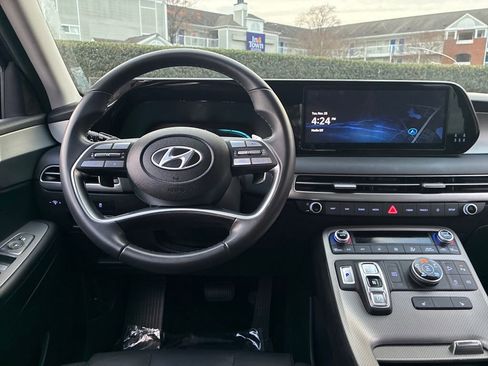 Used 2025 Hyundai Palisade SEL image 14