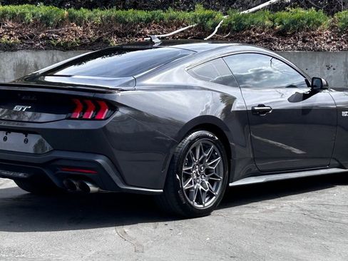Used 2024 Ford Mustang GT Premium RWD image 5