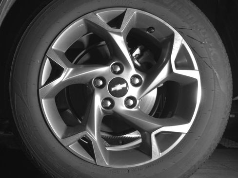 Used 2025 Chevrolet Trax LT FWD image 14