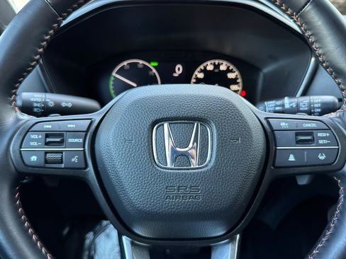 Used 2025 Honda CR-V Sport image 11