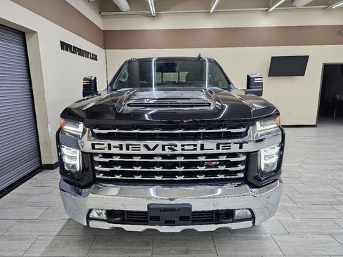Used 2022 Chevrolet Silverado 2500 LTZ w/ LTZ Texas Edition image 3