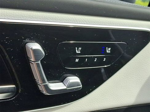 Certified 2025 Mercedes-Benz GLC 300 4MATIC image 26