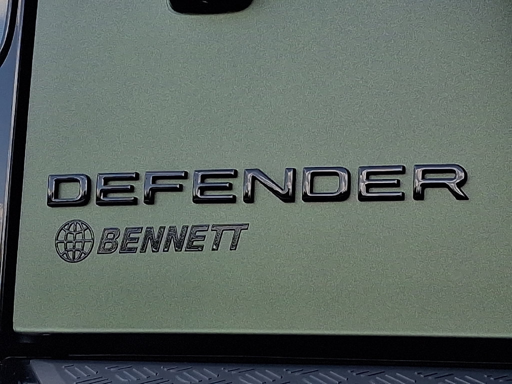New 2026 Land Rover Defender 110 S AWD/4WD image 19