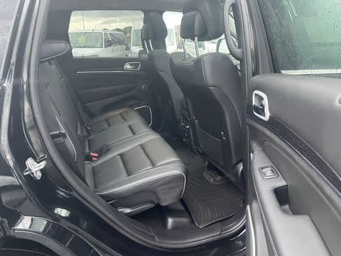 Used 2021 Jeep Grand Cherokee Summit AWD/4WD image 29