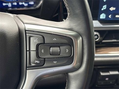 Used 2024 Chevrolet Silverado 2500 LT image 30