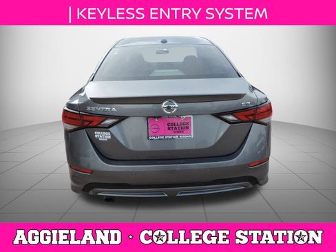 Used 2021 Nissan Sentra SR FWD image 5