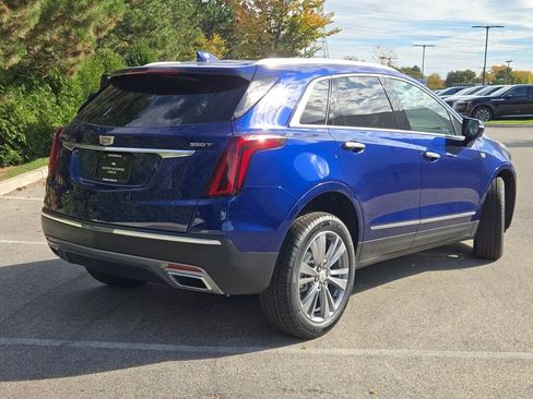 New 2025 Cadillac XT5 Premium Luxury FWD image 11