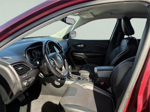 Used 2020 Jeep Cherokee Limited AWD/4WD image 16