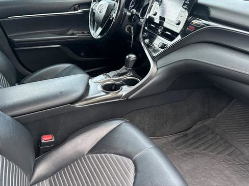Certified 2023 Toyota Camry SE image 16