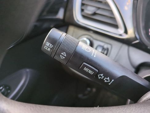 Used 2022 Chevrolet Spark LT image 26