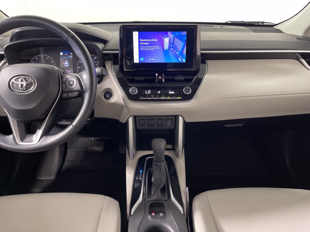 Used 2023 Toyota Corolla Cross LE w/ Black Badges Package (TMS) FWD image 16