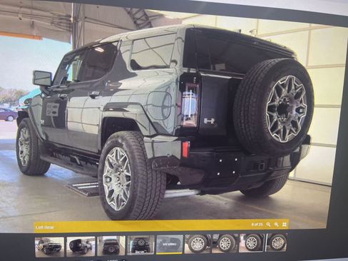 Used 2025 GMC Hummer EV 3X AWD/4WD image 7