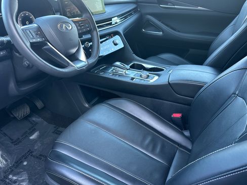 Certified 2025 INFINITI QX60 Luxe w/ Black Edition image 10