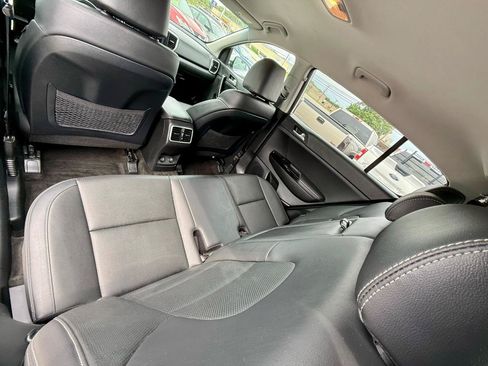 Used 2020 Kia Sportage EX AWD/4WD image 33