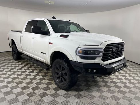 Used 2020 RAM 2500 Laramie w/ Night Edition image 16