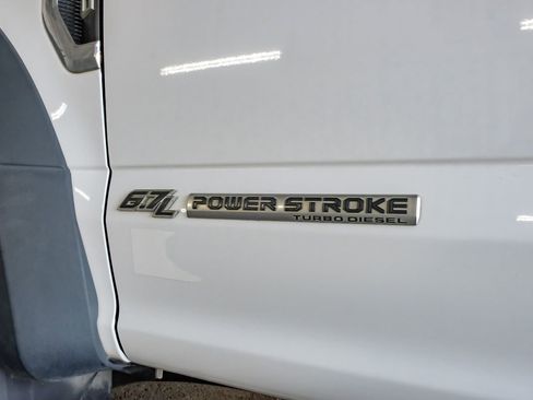 Used 2021 Ford F550 4x4 Crew Cab Super Duty w/ Power Equipment Group image 50