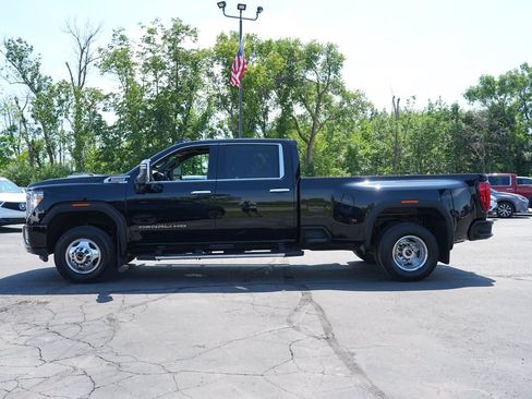 Used 2023 GMC Sierra 3500 Denali w/ Denali Ultimate Package AWD/4WD image 6