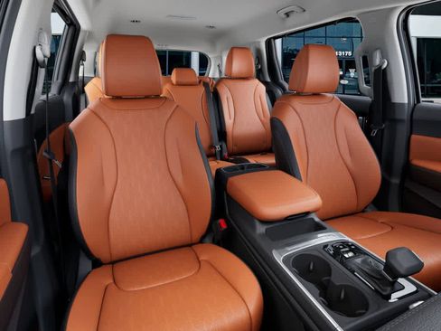 New 2026 Kia Carnival EX FWD image 15